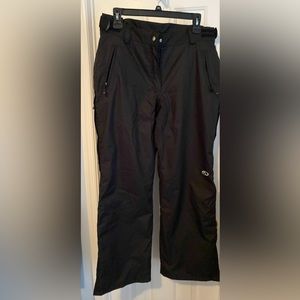 Womans size 14 ski pants. Fleece lined and water resistant. EUC tons of pockets
